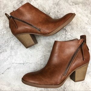 Dolce vita {brown} ankle boots